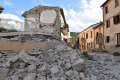 Siamo vicini alle popolazioni colpite nella notte dal fortissimo sisma che ha devastato l'Italia centrale. Messaggio del Sindaco